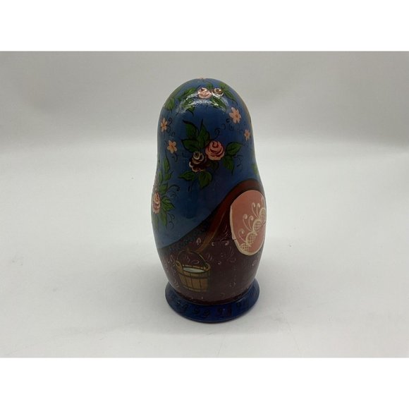 Russian Handpainted Wooden Nesting Dolls - Set of 5 - Tallest is 6" Dated 1992 - Picture 11 of 16
